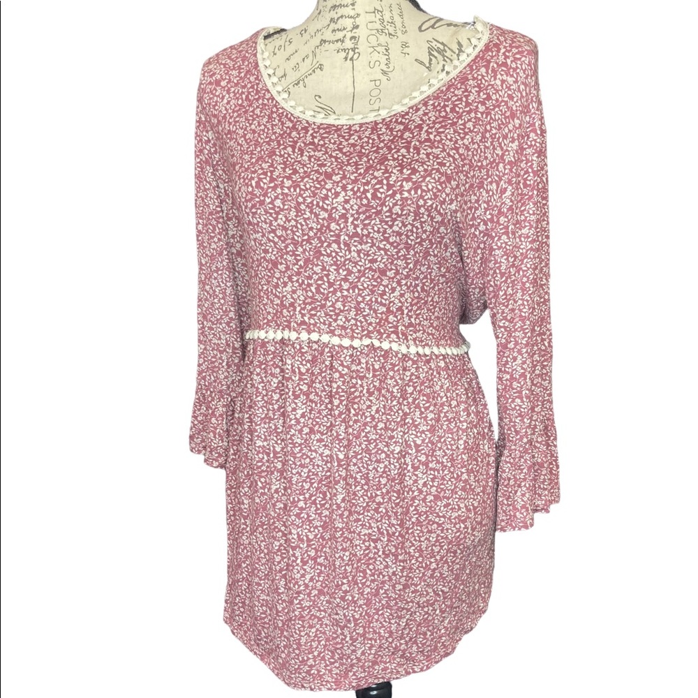 4 for $35 Pink blouse